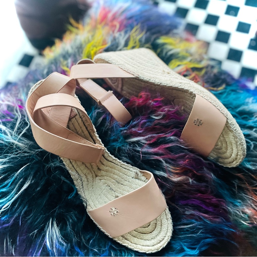SOLD✨TORY BURCH | 8.5 / 9 | Bima Espadrille Leather Wedge Light Makeup 216 Nude - Picture 16 of 16
